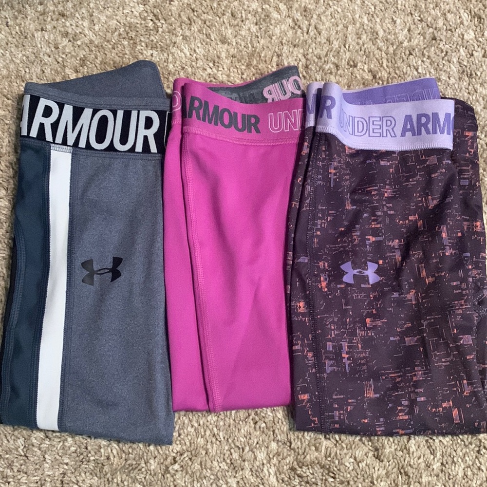 Girls SMALL Under Armour Capri Bundle